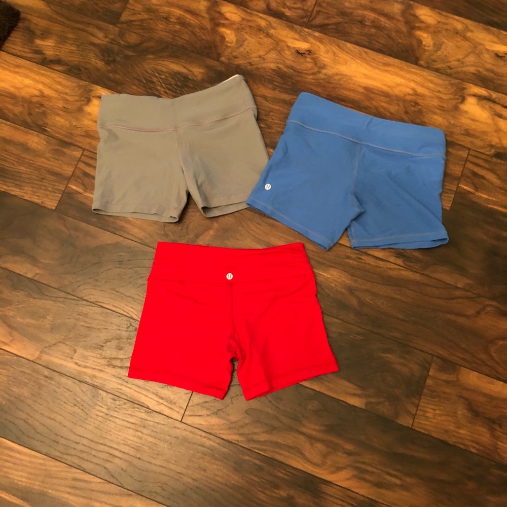 Set of 3 lululemon shorty shorts. Size 6.